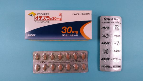 オテズラと他の薬剤との相互作用